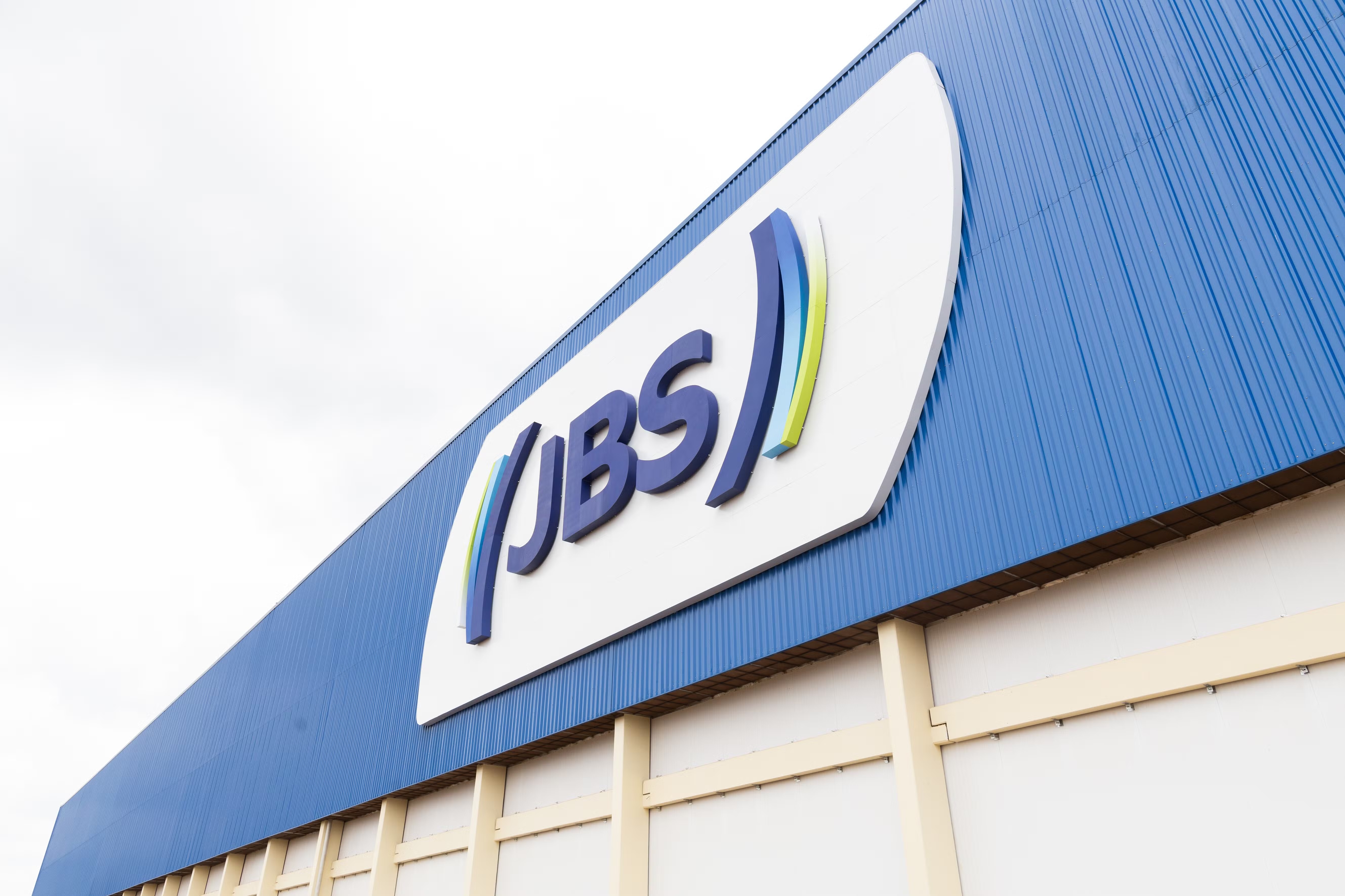 JBS e Viva criam empresa conjunta para produção de couros