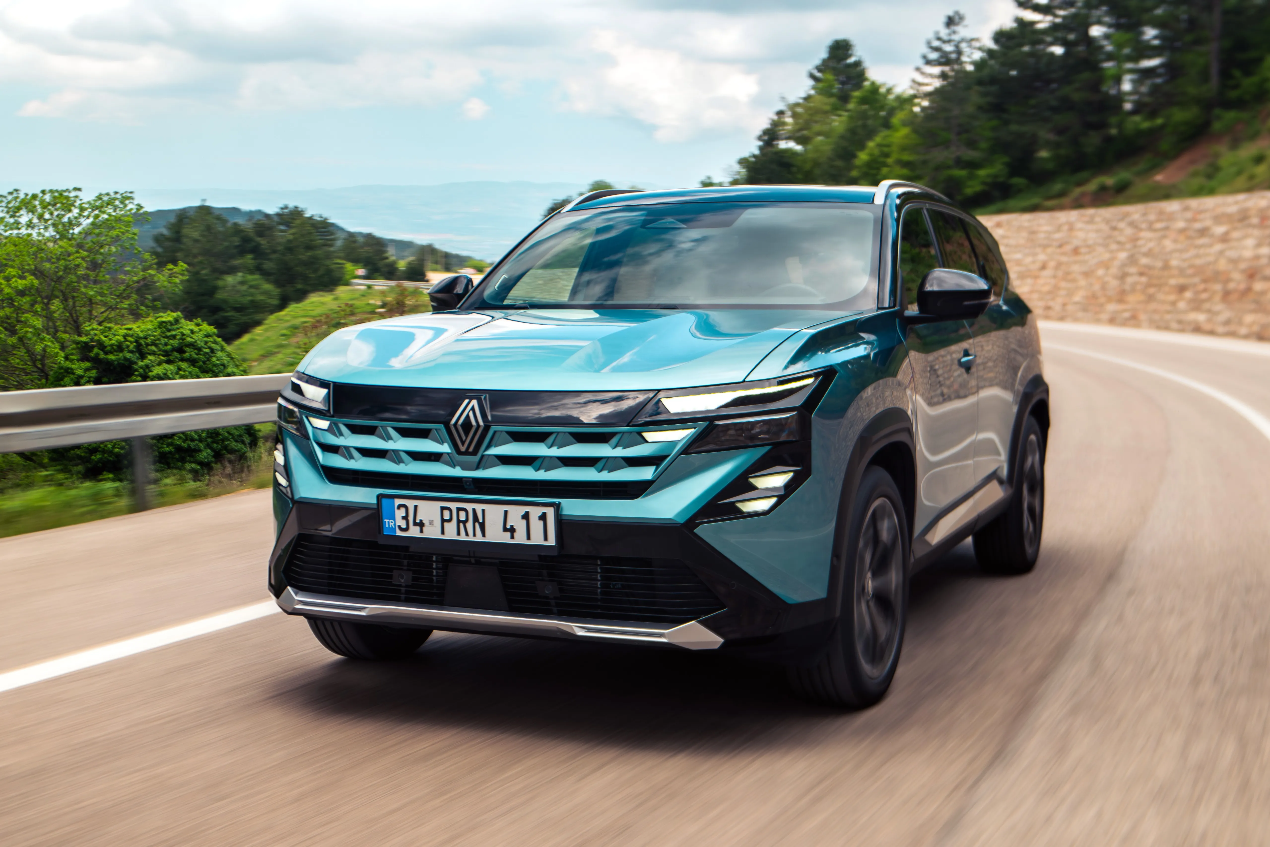 Renault Boreal recebe primeiro reajuste e chega a R$ 219.990
