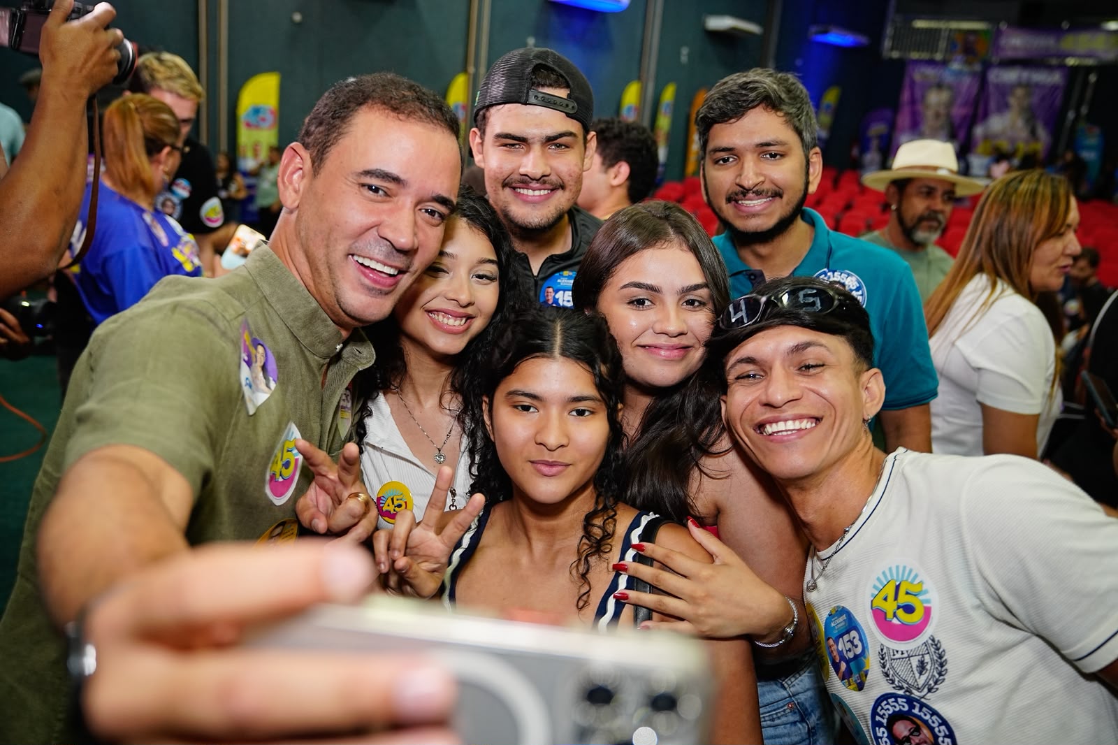 “Vou tratar da juventude com quem vive a juventude”: Vicentinho abre espaço para atléticas no governo